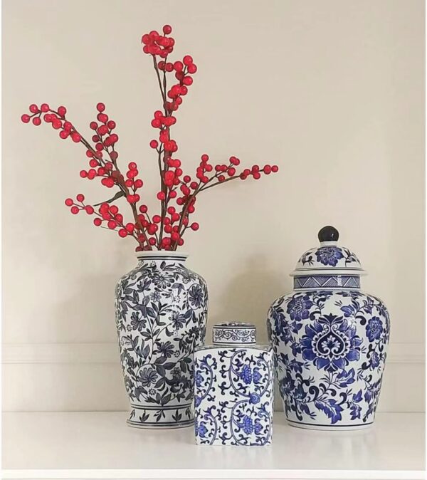 Love-style Chinese Ginger Jar - Image 6