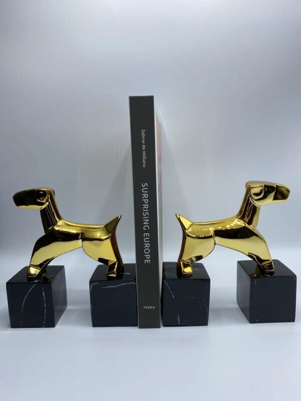 Pair of antiqued brass Scottie dog bookends - Image 2
